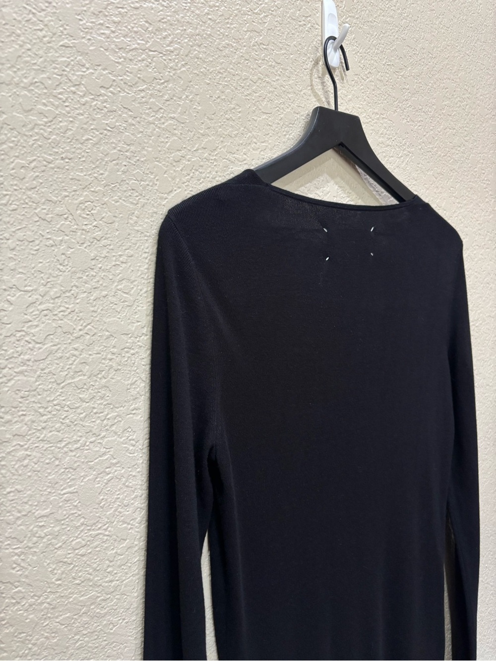 MM6 Maison Margiela Black V-neck Button-Up Cardigan Cashmere Minimalist Size 4 - Picture 8 of 9